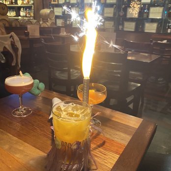 Von's 1000Spirits - New American Near Me - Seattle, Washington