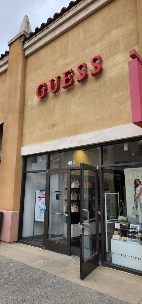Guess  Logo
