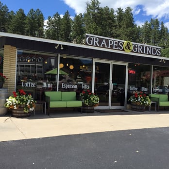 Grapes & Grinds - Wineries Near Me - Keystone, South Dakota Grapes & Grinds - Wineries Near Me - Keystone, South Dakota