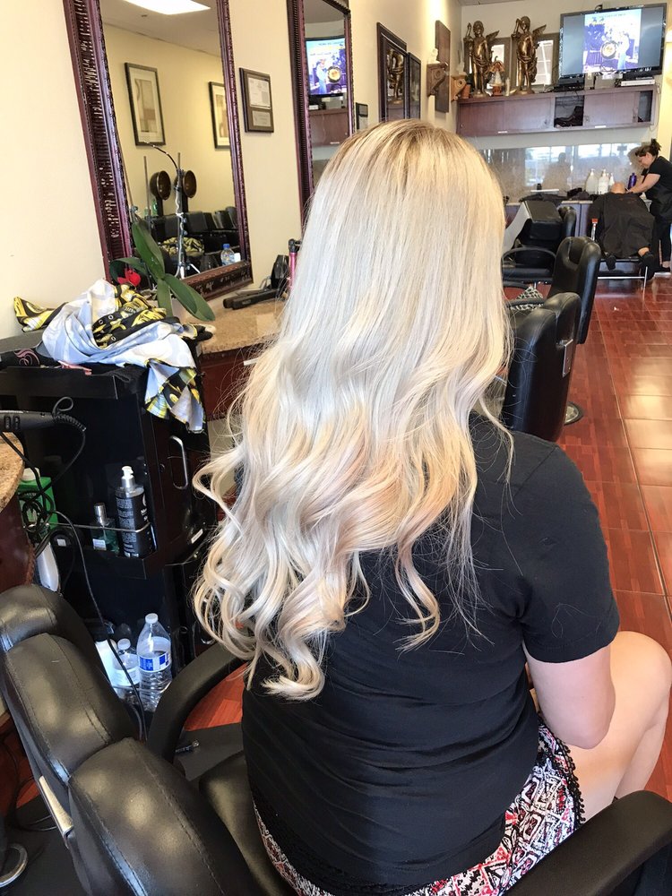 Estrella Beauty Salon Photos