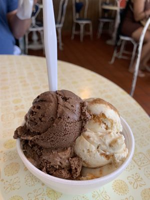 Cammie's Old Dutch Ice Cream Shoppe by null