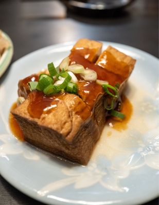 Du Hsiao Yueh Zhongxiao Branch by null
