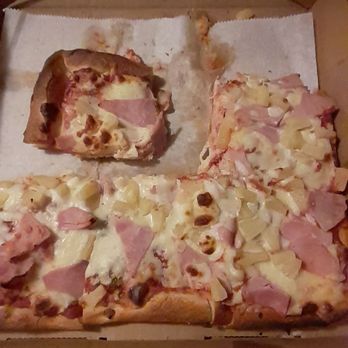 Angelo's Picnic Pizza - Pineapple and Ham Sicilian style pizza. - Pizza Near Me - Smyrna, Tennessee Angelo's Picnic Pizza - Pineapple and Ham Sicilian style pizza. - Pizza Near Me - Smyrna, Tennessee