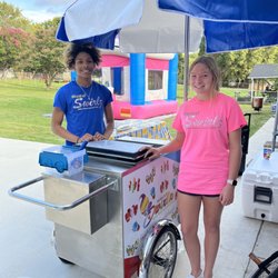 World Of Swirlz Italian Water Ice & Ice Cream - Fun at party