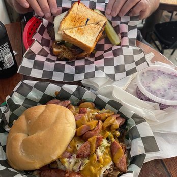 Elwood's Shack - Barbeque Near Me - Memphis, Tennessee