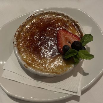 Cutters Crabhouse - Vanilla Crème Brûlée - Seafood Near Me - Seattle, Washington Cutters Crabhouse - Vanilla Crème Brûlée - Seafood Near Me - Seattle, Washington