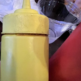 Brickhouse Tavern - Mustard - Pizza Near Me - Williamsburg, Virginia
