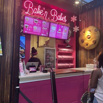 Bake'n Babes - Desserts Near Me - Tampa, Florida