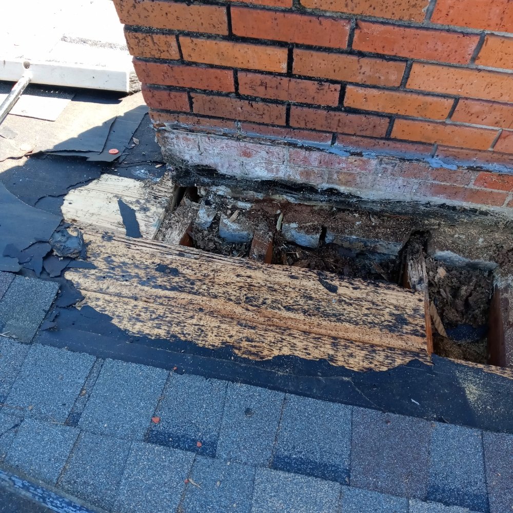 Slide of Bobby Hills Roofing & Repairs