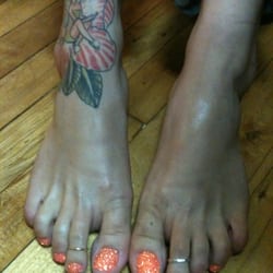 Nails By Honey - SHELLAC Glitter Toes.     Nails By Honey.                      619-665-5370
