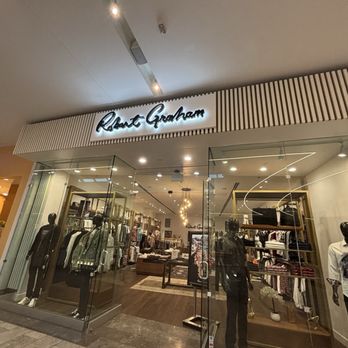 Robert Graham - Front - Men's Clothing Near Me - Scottsdale, Arizona Robert Graham - Front - Men's Clothing Near Me - Scottsdale, Arizona