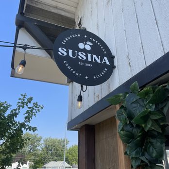Susina - cute sign - American Near Me - Boise, Idaho