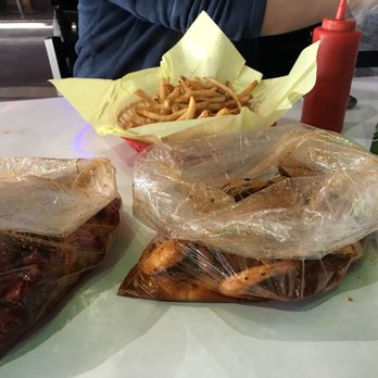Kickin' Crab - Cajun/Creole Near Me - Carrollton, Texas