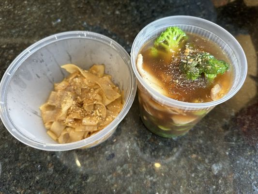 Tuk Tuk Thai Cafe by null