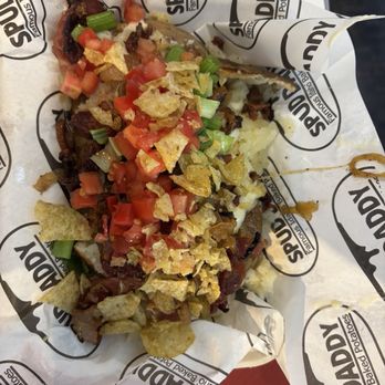 Spud Daddy - Bacon, tomatoes, cheese, Parmesan sauce, butter, green onions, butter, potato chips - Specialty Food Near Me - Boise, Idaho Spud Daddy - Bacon, tomatoes, cheese, Parmesan sauce, butter, green onions, butter, potato chips - Specialty Food Near Me - Boise, Idaho