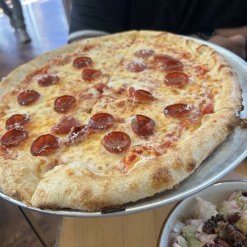 Good Neighbor - Pizza - American Near Me - Sacramento, California