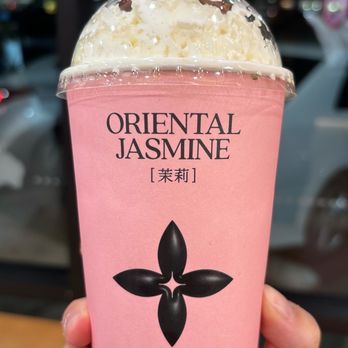 Molly Tea - White Champaca Super Matcha with Jasmine whipped cream and pecan - Bubble Tea Near Me - Sunnyvale, California Molly Tea - White Champaca Super Matcha with Jasmine whipped cream and pecan - Bubble Tea Near Me - Sunnyvale, California