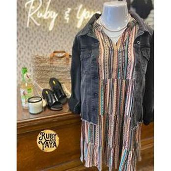 Ruby and Yaya - Women's Clothing Near Me - El Campo, Texas Ruby and Yaya - Women's Clothing Near Me - El Campo, Texas