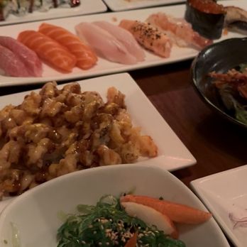 EAT'S SUSHI - Sushi Bars Near Me - Costa Mesa, California