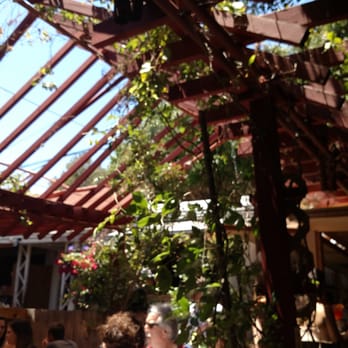 Fig Tree Cafe - Cute treehouse-like dining area - Sandwiches Near Me - Pacific Beach, California Fig Tree Cafe - Cute treehouse-like dining area - Sandwiches Near Me - Pacific Beach, California
