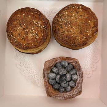 Lode Pies & Pastries Circular Quay - Wagyu and Mushroom Meat Pie $14 / Blueberry Matcha Tart $12 - Desserts Near Me - Sydney, NSW Lode Pies & Pastries Circular Quay - Wagyu and Mushroom Meat Pie $14 / Blueberry Matcha Tart $12 - Desserts Near Me - Sydney, NSW
