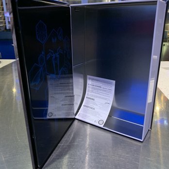 SilverCity Riverport Cinemas - Spider-Man popcorn metal comic book tin - Cinema Near Me - Richmond, British Columbia SilverCity Riverport Cinemas - Spider-Man popcorn metal comic book tin - Cinema Near Me - Richmond, British Columbia