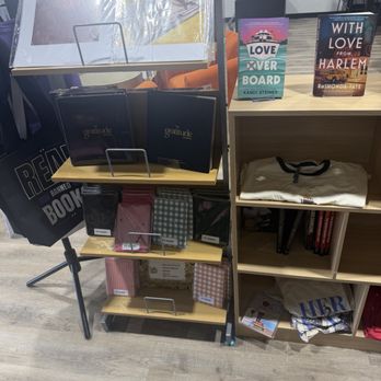 LIT Java Coffee and Books - Bookstores Near Me - Pearland, Texas LIT Java Coffee and Books - Bookstores Near Me - Pearland, Texas