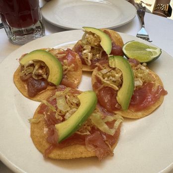 Entremar - Tostadas de atún - Mexican Near Me - México, D.F., DIF