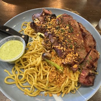 OMELI Kitchen - Rib Eye Garlic Noodles - Vietnamese Near Me - Fullerton, California