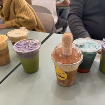 Yellow House - Family's go to flavors of speciality coffee drinks at Yellow House. - Cafes Near Me - Northridge, California Yellow House - Family's go to flavors of speciality coffee drinks at Yellow House. - Cafes Near Me - Northridge, California