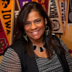 College Admissions Training - Meet Dr. T., She loves students and seeing them succeed in the college admissions process.