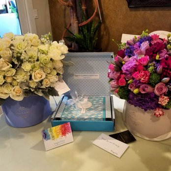 J'Adore Les Fleurs - Welcome baby flowers from friends (January 2017) - Florists Near Me - Glendale, California J'Adore Les Fleurs - Welcome baby flowers from friends (January 2017) - Florists Near Me - Glendale, California