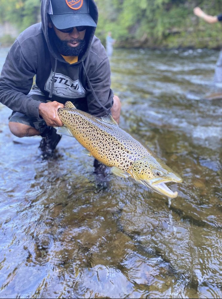 SALMON RIVER SPORTS SHOP Updated August 2024 4826 Salina St