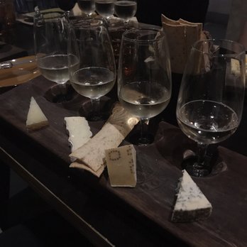 Milk the Cow - Sparkling Wine Flight - Wine Bars Near Me - Melbourne, VIC Milk the Cow - Sparkling Wine Flight - Wine Bars Near Me - Melbourne, VIC