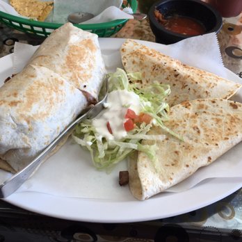 Taqueria Los Sombreros - Mexican BBQ beef burrito with one marinated chicken quesadilla and one steak quesadilla. - Mexican Near Me - Des Plaines, Illinois Taqueria Los Sombreros - Mexican BBQ beef burrito with one marinated chicken quesadilla and one steak quesadilla. - Mexican Near Me - Des Plaines, Illinois