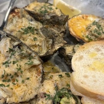 D'juan's Bistro - Oyster trio - Soul Food Near Me - Smyrna, Georgia
