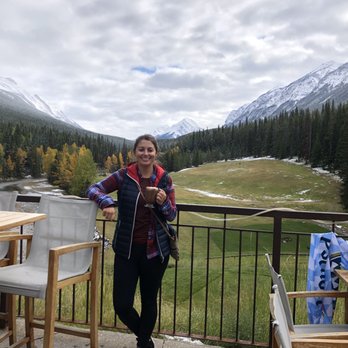 WALDHAUS - Views for Days - October 2019 - Pubs Near Me - Banff, Alberta WALDHAUS - Views for Days - October 2019 - Pubs Near Me - Banff, Alberta