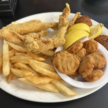 Ruby's Resturant - Fried catfish - American Near Me - Purcell, Oklahoma