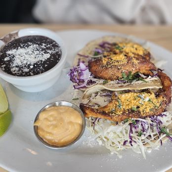 Eat Chow - Breakfast & Brunch Near Me - Costa Mesa, California