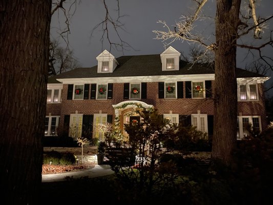 Lincoln Avenue by null