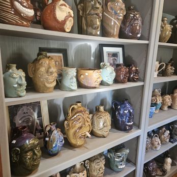 Crystal King Pottery - Arts & Crafts Near Me - Seagrove, North Carolina Crystal King Pottery - Arts & Crafts Near Me - Seagrove, North Carolina