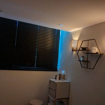 Seven Senses Spa - Serene massage room with heated table - Massage Therapy Near Me - Honolulu, Hawaii Seven Senses Spa - Serene massage room with heated table - Massage Therapy Near Me - Honolulu, Hawaii