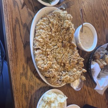 Goodson's Café - Large Chicken Fried Steak with fresh green beans and mashed potatoes - American Near Me - Tomball, Texas Goodson's Café - Large Chicken Fried Steak with fresh green beans and mashed potatoes - American Near Me - Tomball, Texas