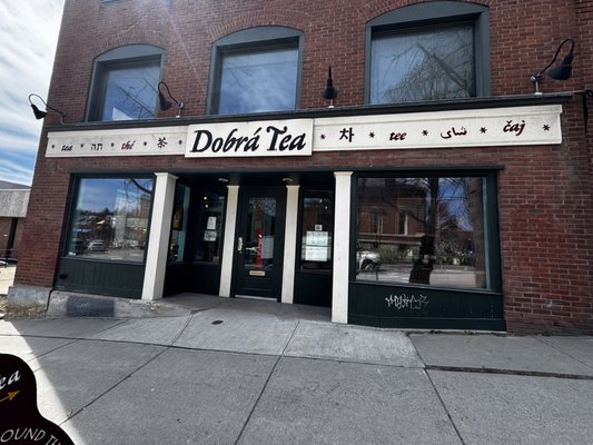 Dobra Tea by null