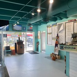 Great takeout order. Delicious subs! large fresh sub rolls. great ones.