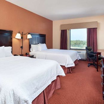 Hampton Inn & Suites Austin South/Buda - Guest room - Hotels Near Me - Buda, Texas
