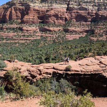 Devil's Bridge Trail - Hiking Near Me - Sedona, Arizona