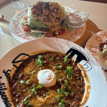 Beginner's Diner - Diner Chili and wedge salad - Diners Near Me - San Diego, California Beginner's Diner - Diner Chili and wedge salad - Diners Near Me - San Diego, California