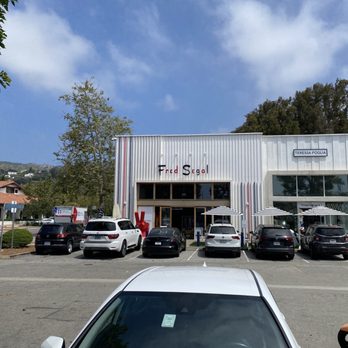 Malibu Country Mart - Shopping Centers Near Me - Malibu, California Malibu Country Mart - Shopping Centers Near Me - Malibu, California