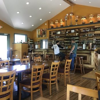 Short Mountain Distillery - The bar - Distilleries Near Me - Woodbury, Tennessee Short Mountain Distillery - The bar - Distilleries Near Me - Woodbury, Tennessee